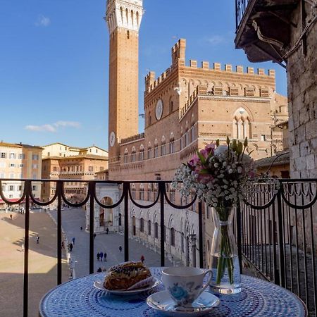 Residenza D'Epoca " Il Campo" By Francigenaapartments Siena Exterior foto